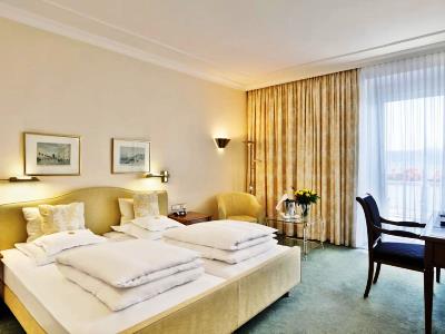bedroom 2 - hotel bayerischer hof - lindau, germany
