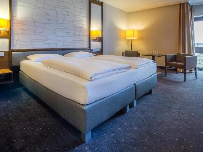 bedroom - hotel park inn by radisson lubeck - lubeck, germany