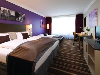 bedroom - hotel leonardo hotel moenchengladbach - monchengladbach, germany