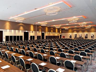 conference room - hotel leonardo royal hotel munich - munich, germany
