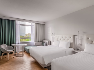 deluxe room 1 - hotel munich marriott - munich, germany