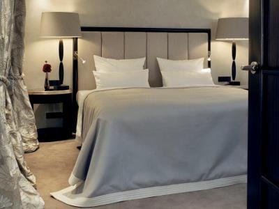 bedroom - hotel bayerischer hof - munich, germany