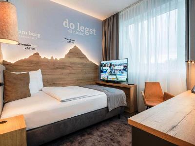 bedroom 1 - hotel best western hotel arabellapark muenchen - munich, germany