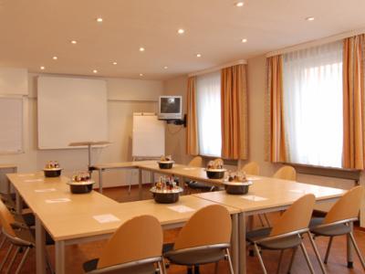 conference room - hotel amba - munich, germany