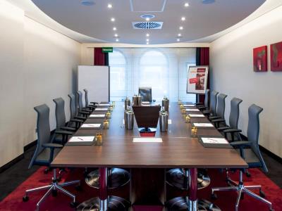 conference room 1 - hotel mercure muenchen city center - munich, germany
