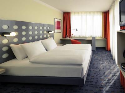 bedroom 1 - hotel mercure frankfurt airport neu-isenburg - neu-isenburg, germany