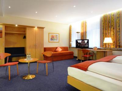 bedroom 11 - hotel ringhotel loews merkur - nuremberg, germany