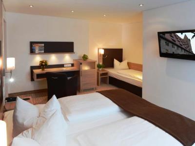 bedroom 7 - hotel ringhotel loews merkur - nuremberg, germany