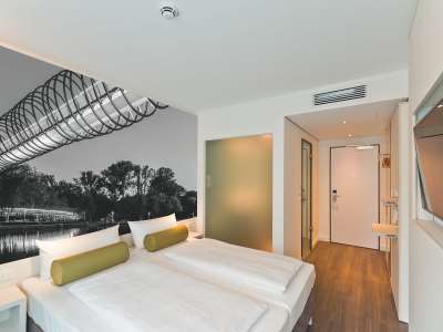 bedroom - hotel super 8 by wyndham oberhausen - oberhausen, germany