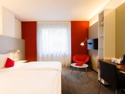 bedroom - hotel vienna house easy by wyndham stuttgart - stuttgart, germany