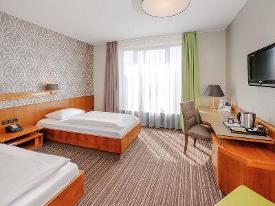 bedroom 3 - hotel mercure trier porta nigra - trier, germany