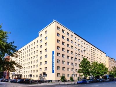 exterior view - hotel a and o berlin mitte - berlin, germany