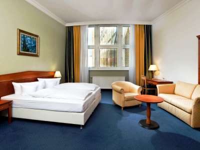bedroom 7 - hotel wyndham garden berlin mitte - berlin, germany