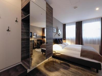 bedroom 5 - hotel airporthotel adlershof - berlin, germany