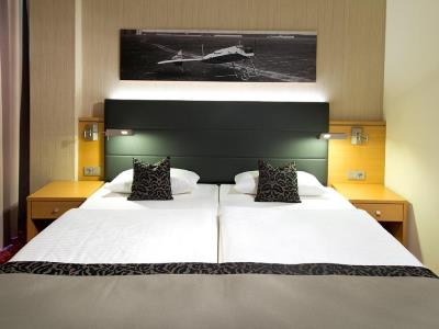 bedroom 1 - hotel airporthotel adlershof - berlin, germany