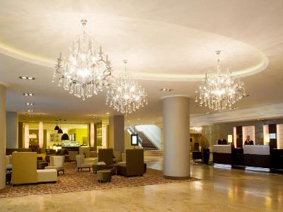 lobby 1 - hotel crowne plaza city centre - berlin, germany