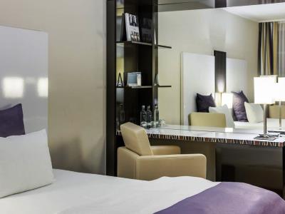 bedroom - hotel mercure hotel wiesbaden city - wiesbaden, germany