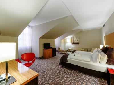 bedroom 4 - hotel mercure hotel wiesbaden city - wiesbaden, germany