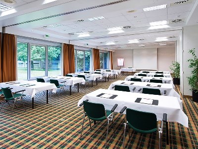 conference room - hotel leonardo hotel wolfsburg city center - wolfsburg, germany