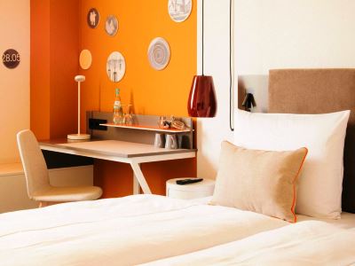 bedroom 5 - hotel vienna house easy by wyndham neckarsulm - neckarsulm, germany