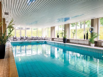 indoor pool - hotel leonardo hotel heidelberg-walldorf - walldorf, germany