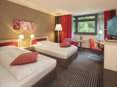 bedroom 1 - hotel moevenpick munich-airport - hallbergmoos, germany