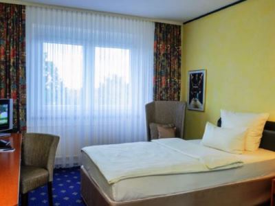bedroom - hotel best western windorf - leipzig, germany