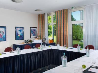 conference room 1 - hotel wyndham garden wismar - wismar, germany