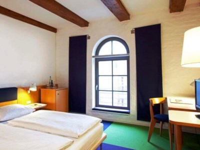 bedroom - hotel vienna house hotel am havelufer potsdam - potsdam, germany