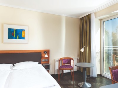 standard bedroom 3 - hotel seminaris seehotel potsdam - potsdam, germany