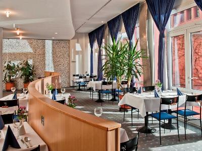 restaurant - hotel tryp by wyndham halle - halle, germany