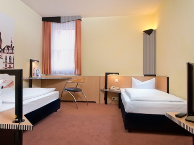 bedroom 3 - hotel tryp by wyndham halle - halle, germany