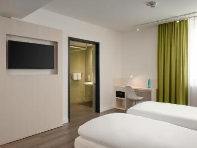 bedroom 4 - hotel super 8 by wyndham chemnitz - chemnitz, germany