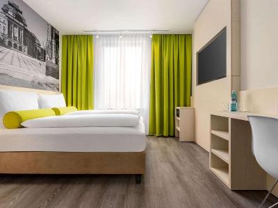 bedroom 1 - hotel super 8 by wyndham chemnitz - chemnitz, germany