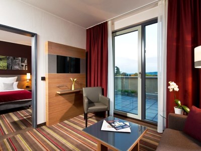 bedroom 1 - hotel leonardo voelklingen saarbruecken - volklingen, germany