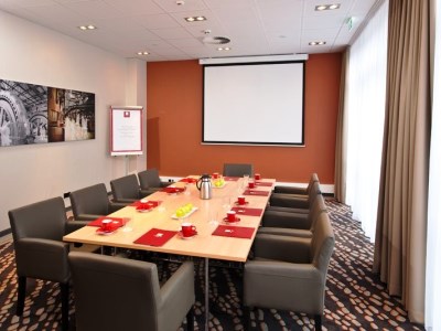 conference room 1 - hotel leonardo voelklingen saarbruecken - volklingen, germany