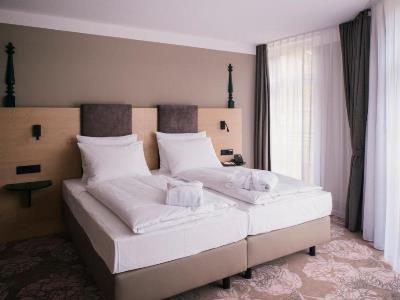 bedroom - hotel vienna house easy by wyndham castrop-r. - castrop rauxel, germany
