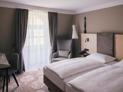 bedroom 1 - hotel vienna house easy by wyndham castrop-r. - castrop rauxel, germany