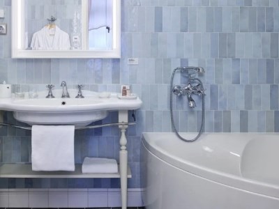bathroom - hotel villa ammende - parnu, estonia