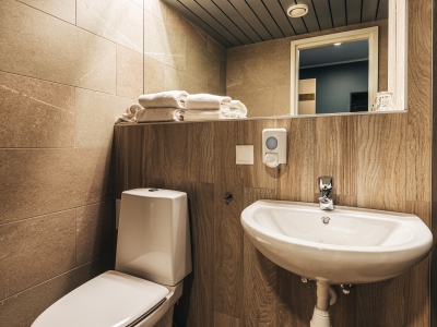 bathroom - hotel go hotel shnelli - tallinn, estonia