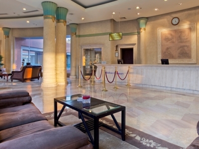 lobby - hotel hilton alexandria green plaza - alexandria, egypt