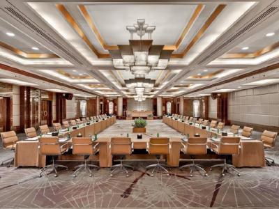 conference room - hotel fairmont nile city - cairo, egypt