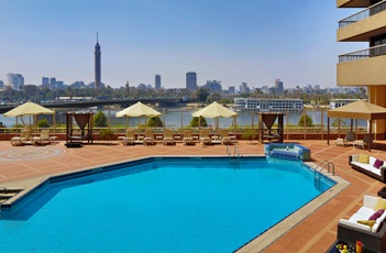 outdoor pool - hotel ramses hilton - cairo, egypt