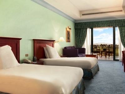 bedroom 12 - hotel hilton pyramids golf resort - giza, egypt