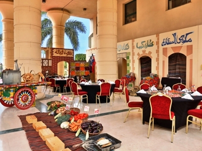 restaurant 1 - hotel hilton pyramids golf resort - giza, egypt