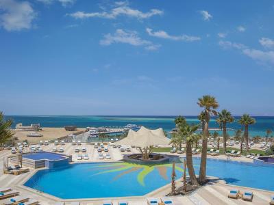 outdoor pool 1 - hotel hilton hurghada plaza - hurghada, egypt