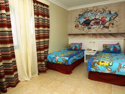 bedroom 3 - hotel sunrise garden beach resort - hurghada, egypt