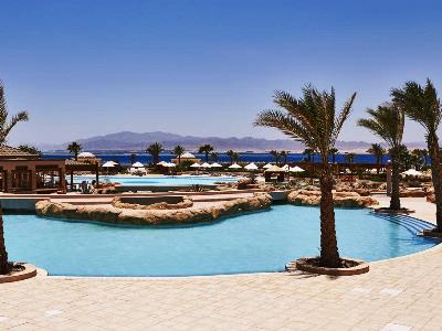 outdoor pool 1 - hotel kempinski soma bay - hurghada, egypt