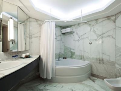 bathroom 1 - hotel hurghada marriott beach resort - hurghada, egypt