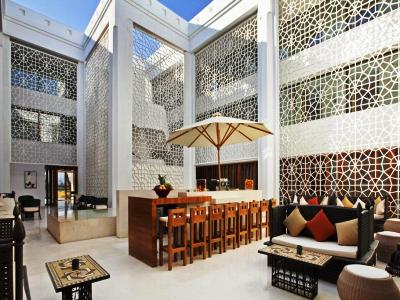 bar - hotel hilton luxor resort and spa - luxor, egypt